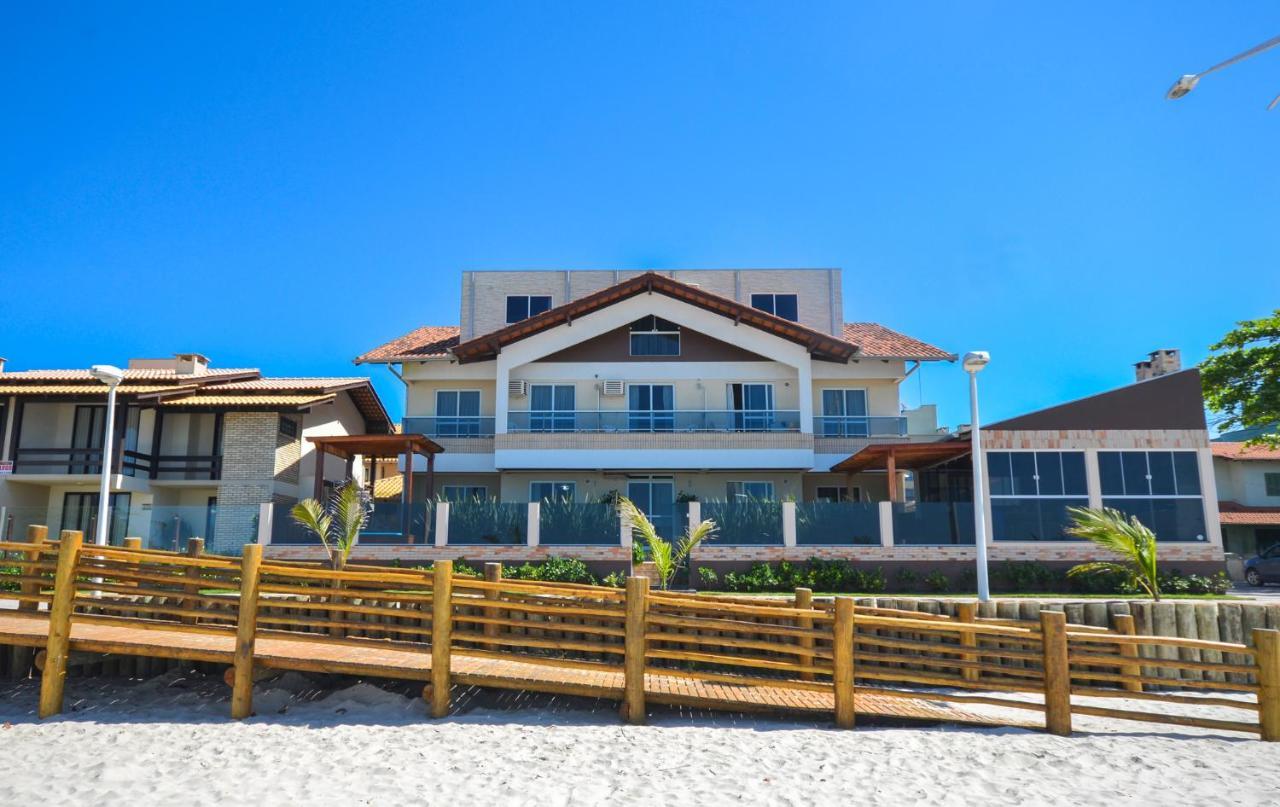 Pousada Vila Del Mare Бомбиньяс Экстерьер фото