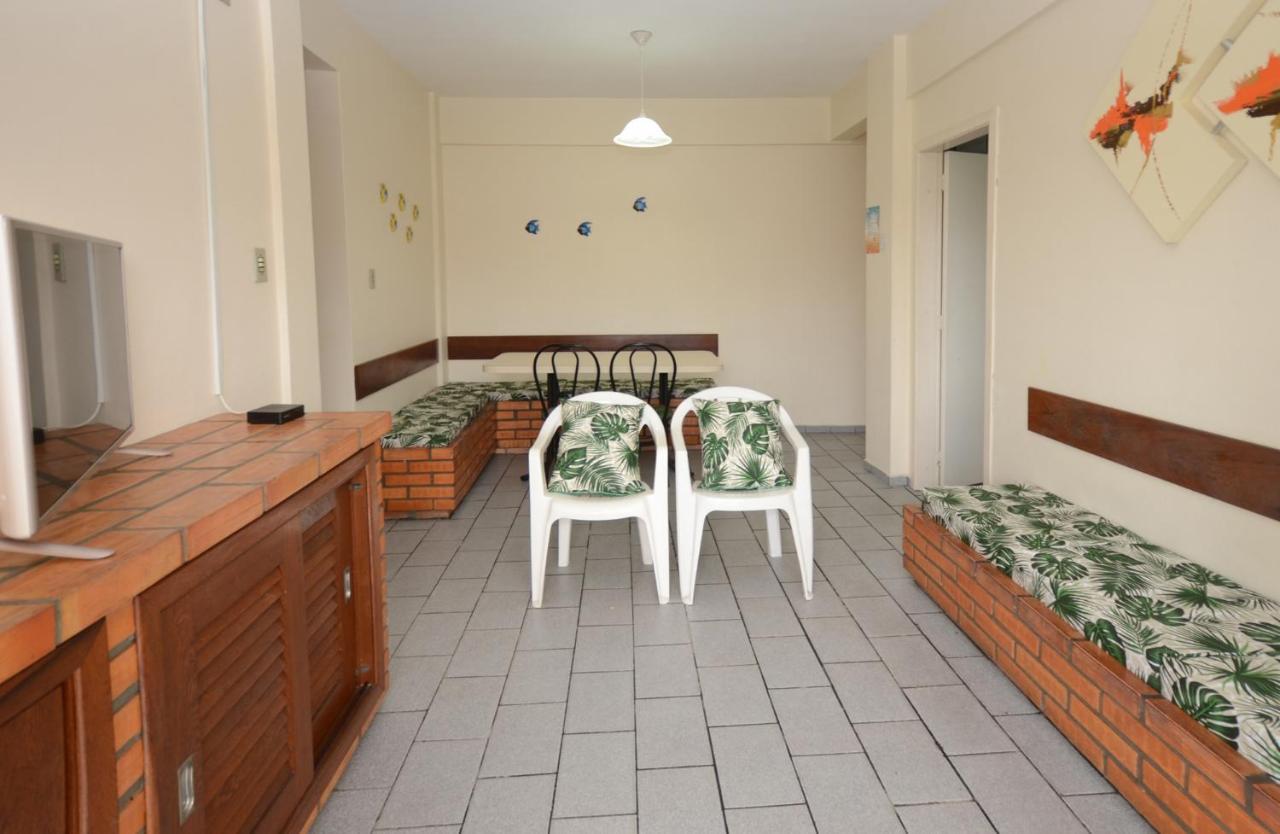 Pousada Vila Del Mare Бомбиньяс Экстерьер фото