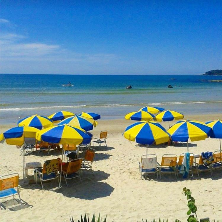 Pousada Vila Del Mare Бомбиньяс Экстерьер фото